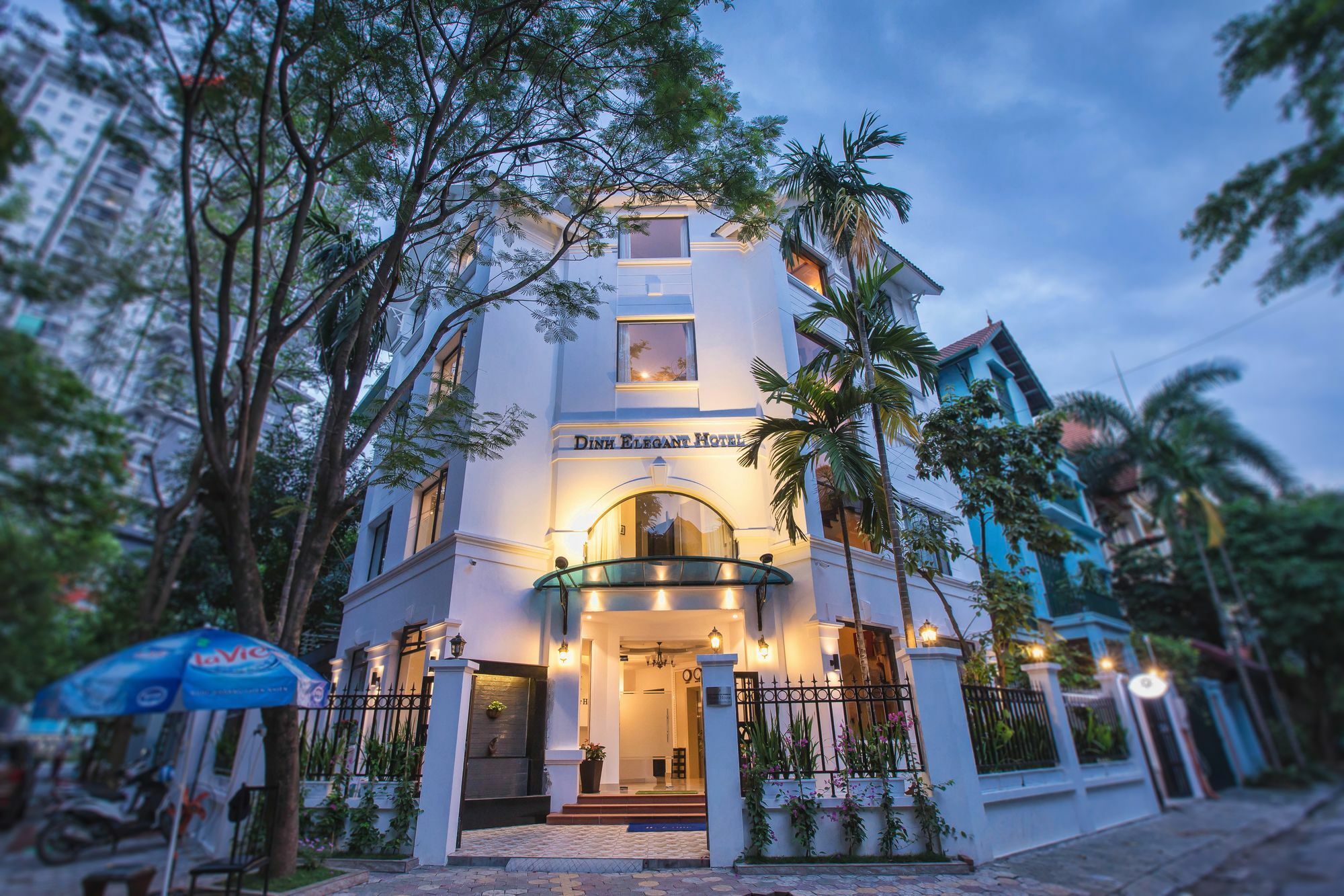 Dinh Elegant Hanoi Hotel Esterno foto